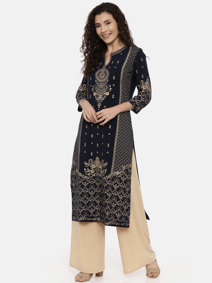 Neerus Blue rayon printed straight kurta - detail view 2