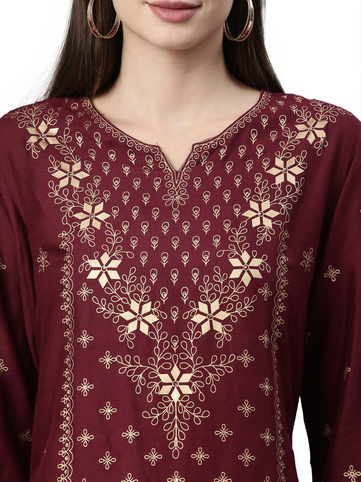 Neerus Maroon rayon straight kurta - back view