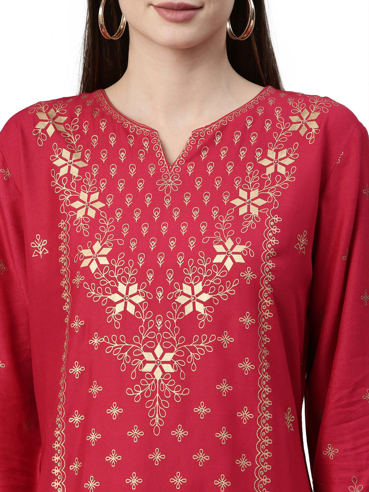 Neerus Pink rayon solid straight kurta - back view