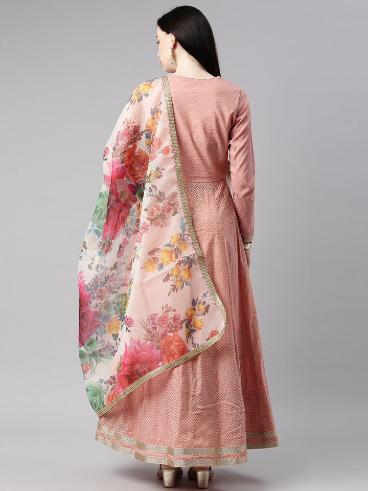 Neerus Orange Chanderi Printed Kurta Set - detail view 7