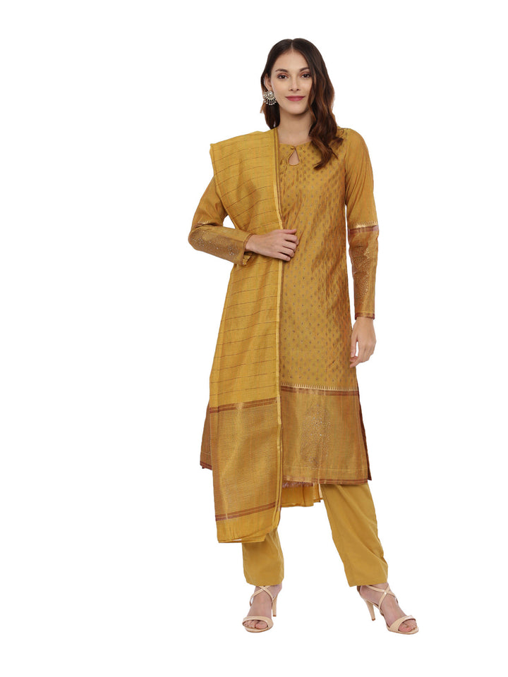 Neerus Yellow cotton printed kurta set - front view
