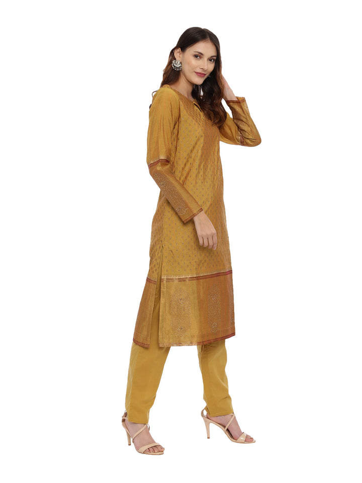 Neerus Yellow cotton printed kurta set - side view