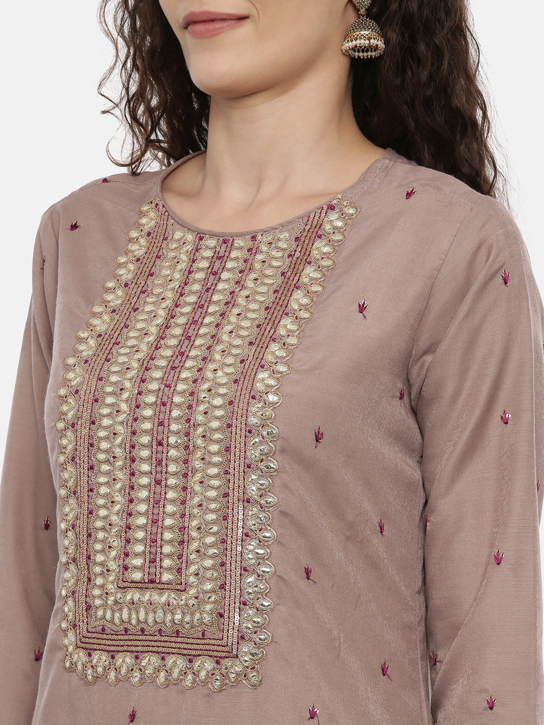 Neerus Purple embellished zari kurta set with palazzo and dupatta - back view