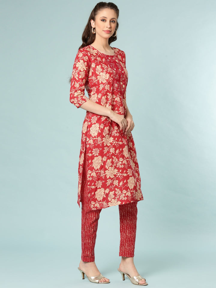 Neerus Red modal digital printed suit set - back view