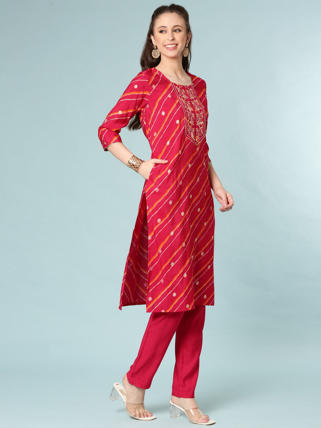 Neerus Pink silk suit set - back view