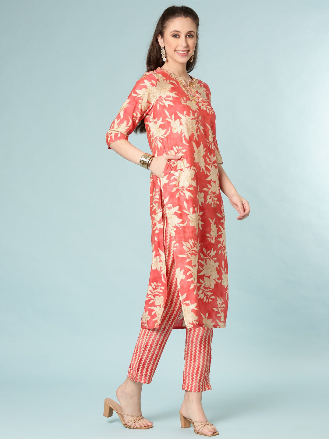 Neerus Yellow silk digital printed suit set - back view