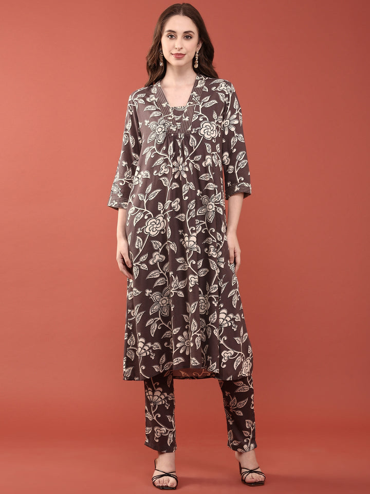 Neerus Purple rayon printed suit set - front view