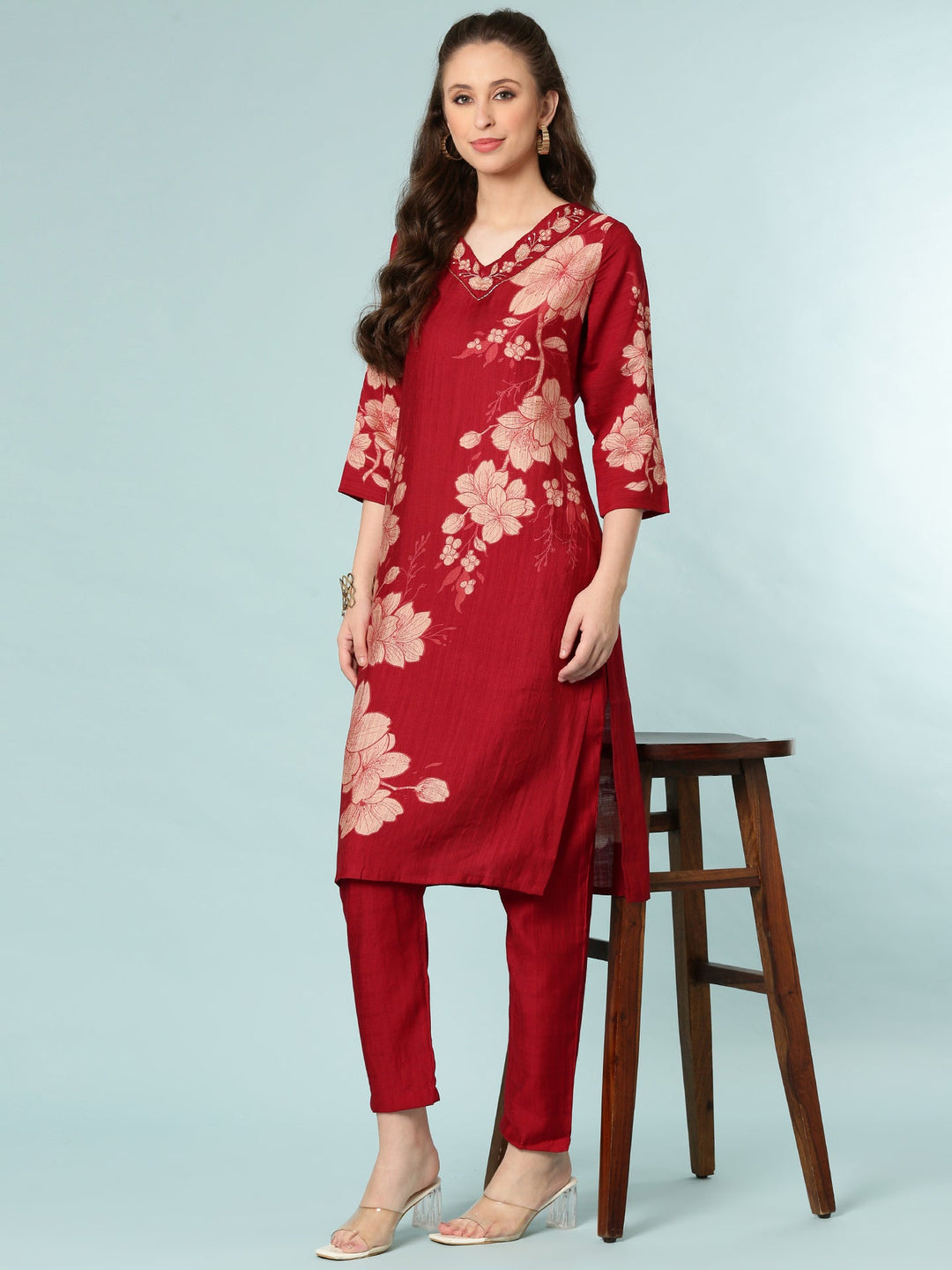 Neerus Maroon viscose rayon floral printed suit set - detail view 2