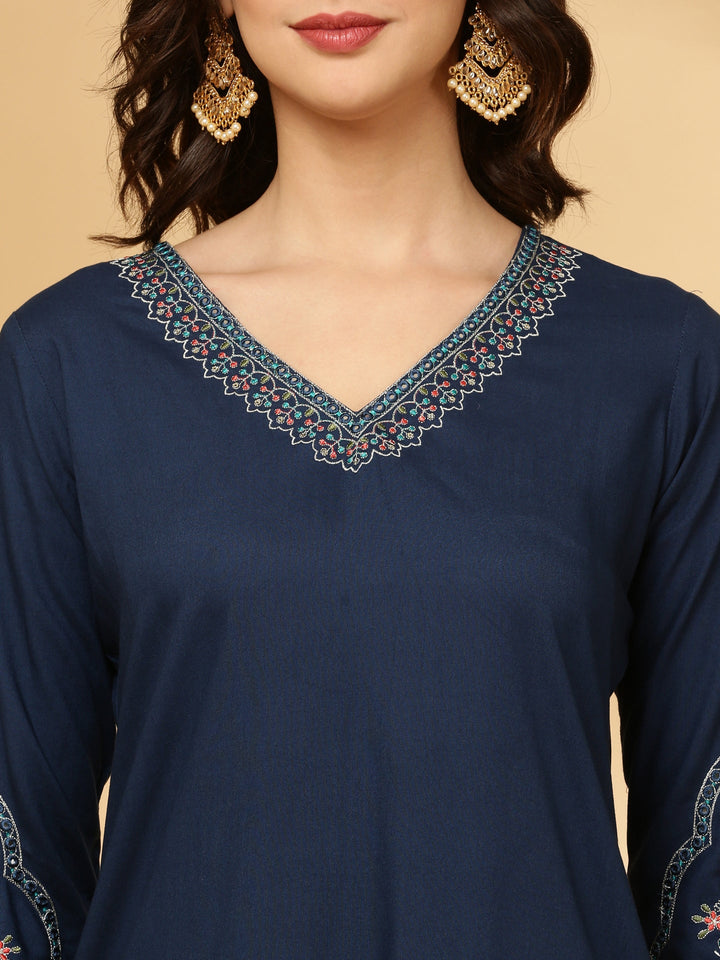 Neerus Blue Rayon Straight Suit Set - detail view 1