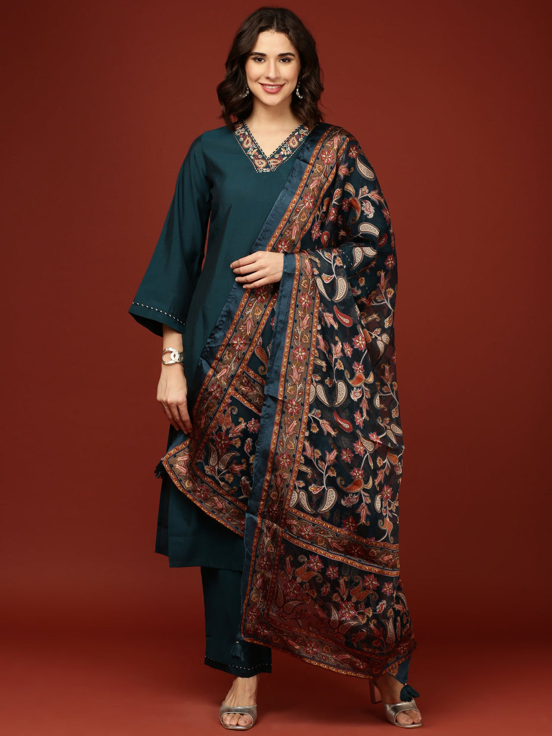 Neerus Blue modal suit set - front view