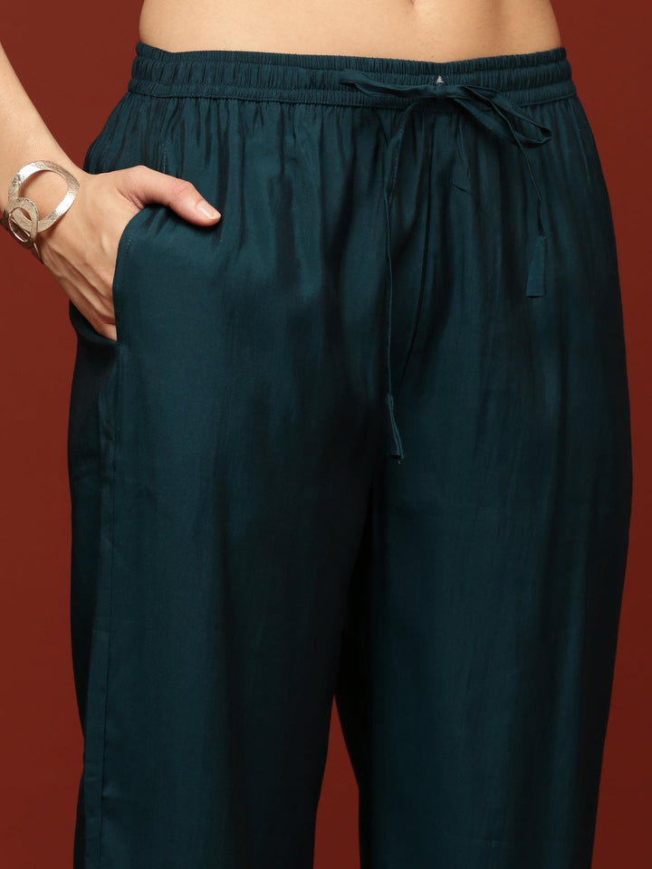 Neerus Blue modal suit set - detail view 3