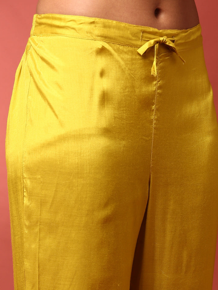 Green muslin heavy embroidered three piece suit set