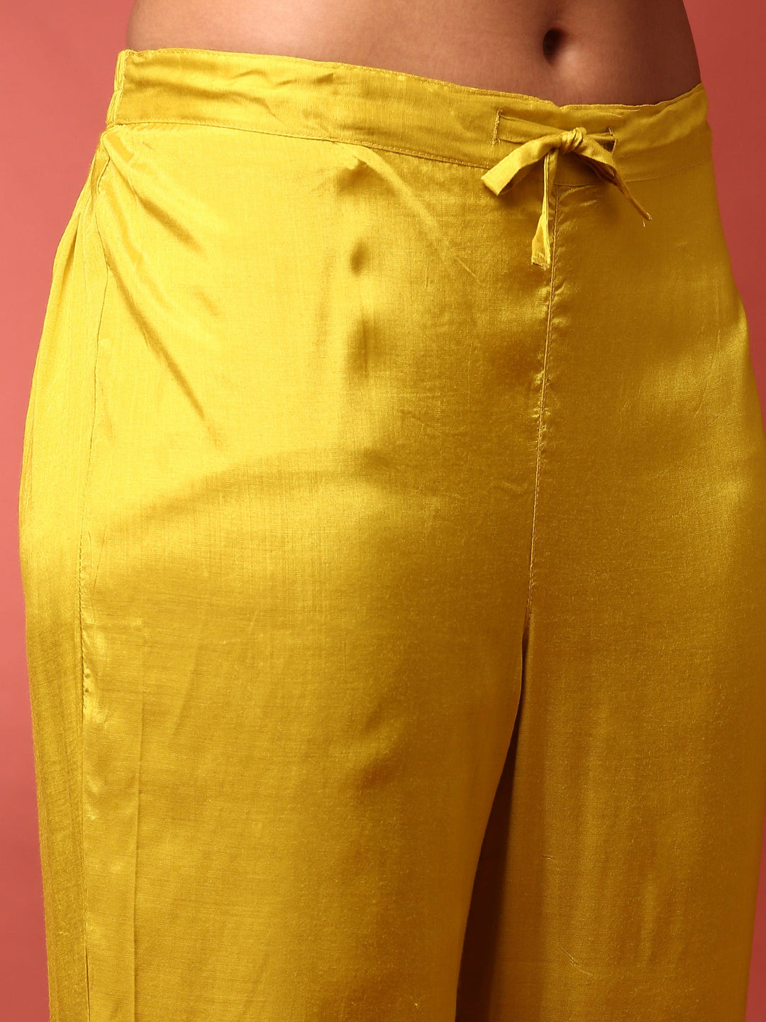 Neerus Green Muslin Embroidered Suit Set - detail view 4