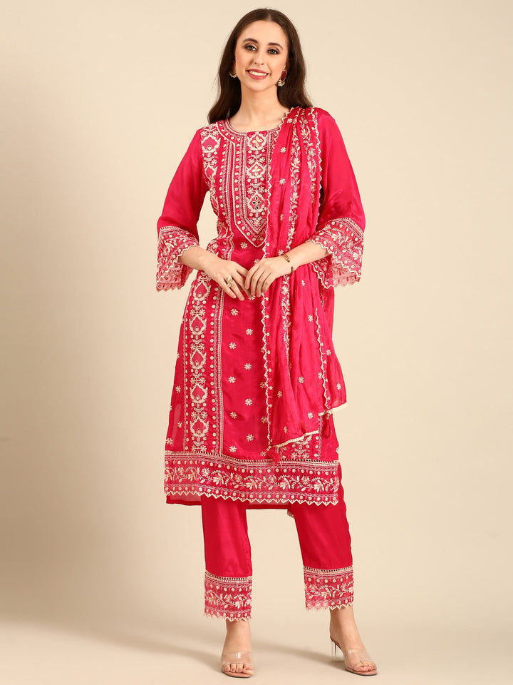 Pink muslin thread embroiderey three piece suit set