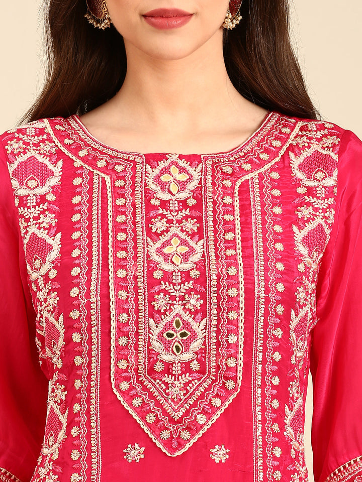 Pink muslin thread embroiderey three piece suit set