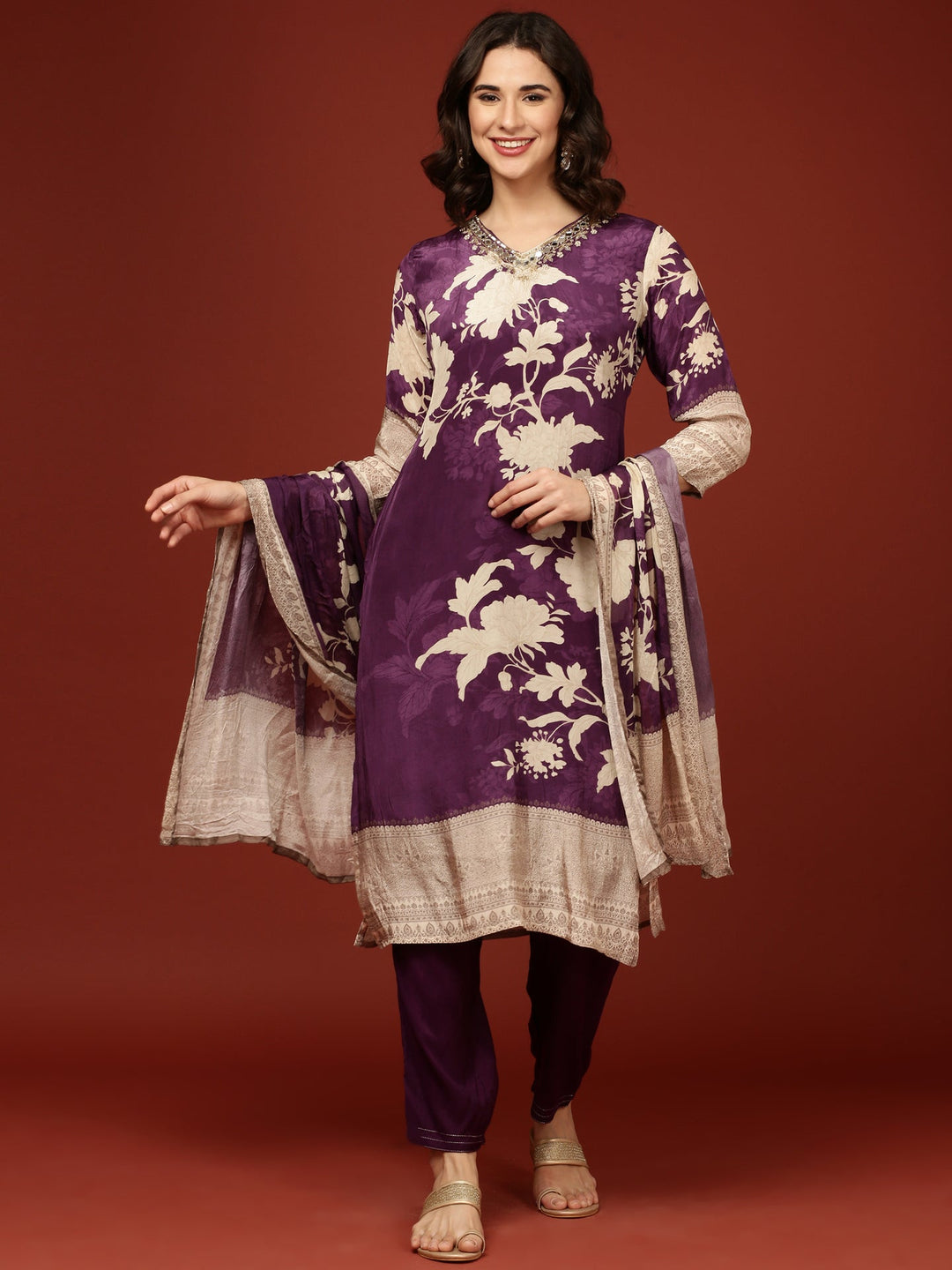 Neerus Purple crepe printed suit set - front view