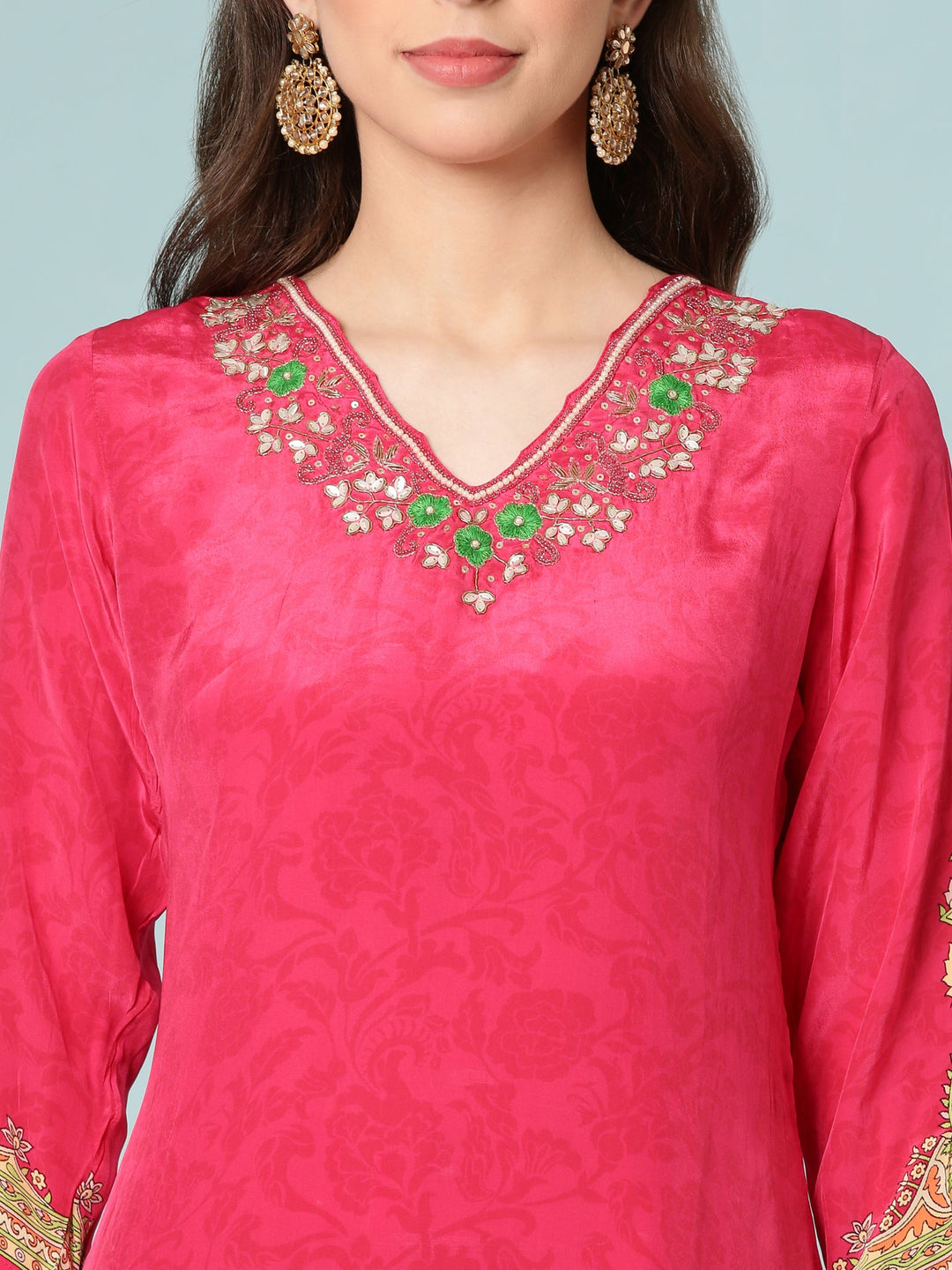 Neerus Pink crepe digital printed suit set - detail view 1