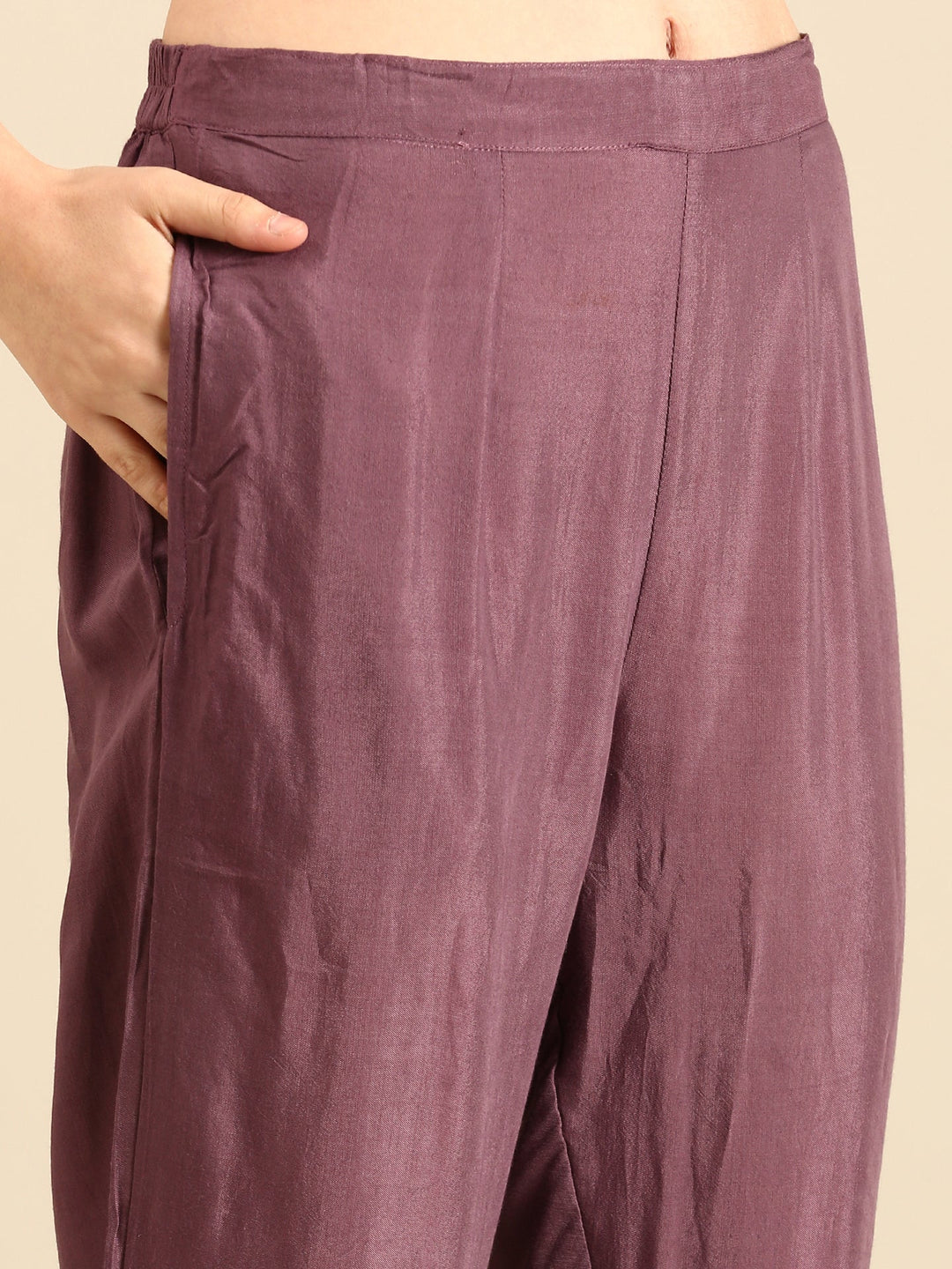Neerus Purple crepe digital printed suit set - detail view 3