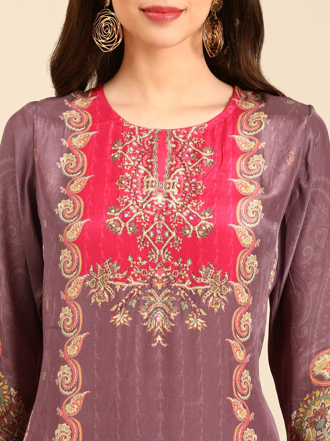 Neerus Purple crepe digital printed suit set - detail view 2