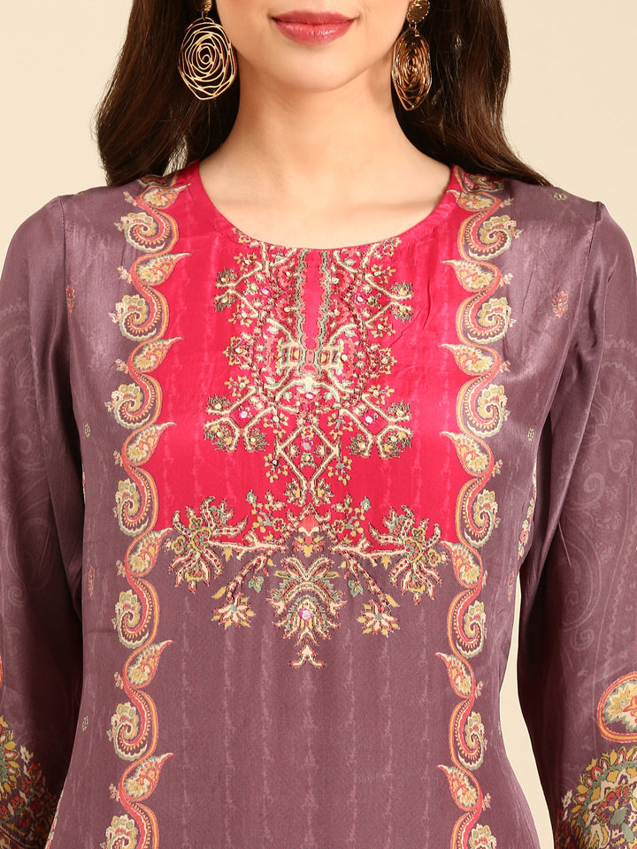 Neerus Purple crepe digital printed suit set - detail view 2