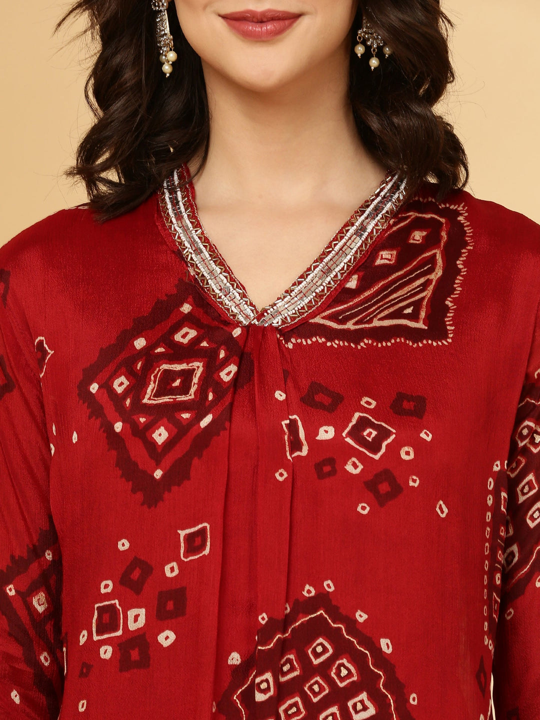 Neerus Orange Chinon Printed Suit Set - detail view 1