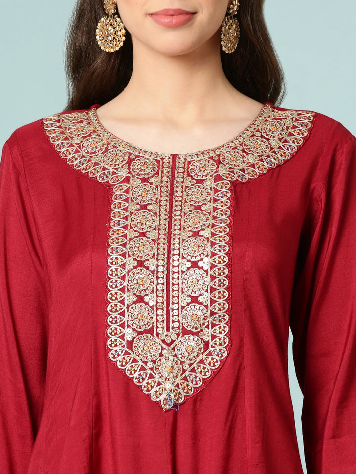 Neerus Maroon Silk Suit Set - detail view 1