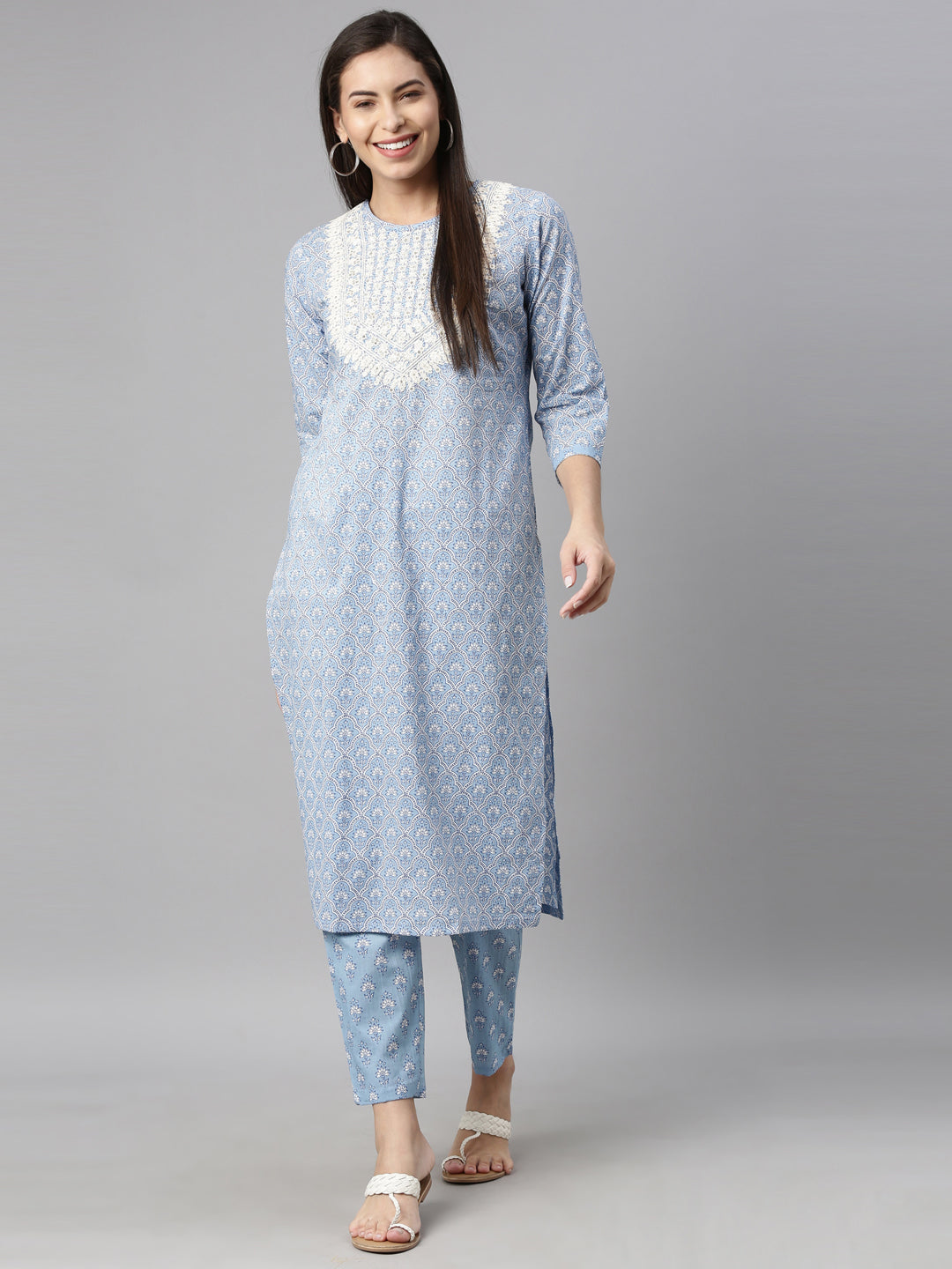 Neerus Blue printed thread embroidered kurta set - detail view 3