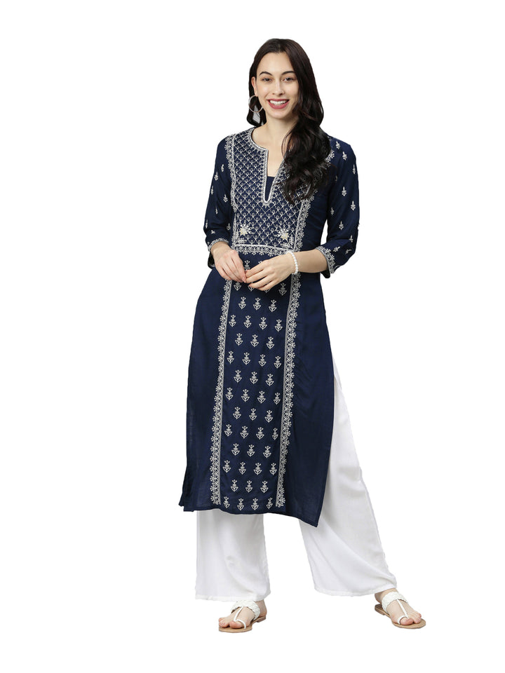 Neerus Blue thread embroidered floral kurta - detail view 3