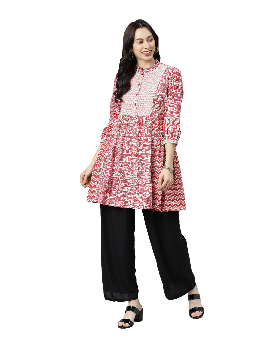 Neerus Red printed A-line kurta - detail view 3