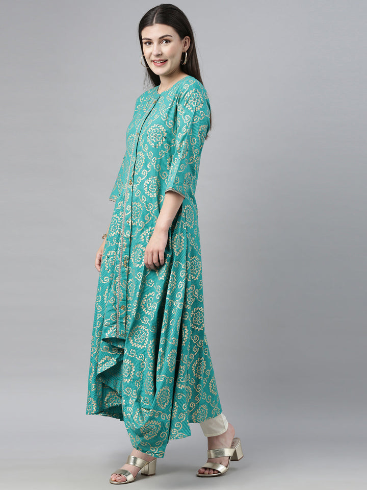 Neerus Green cotton bandhani printed kurta - back view