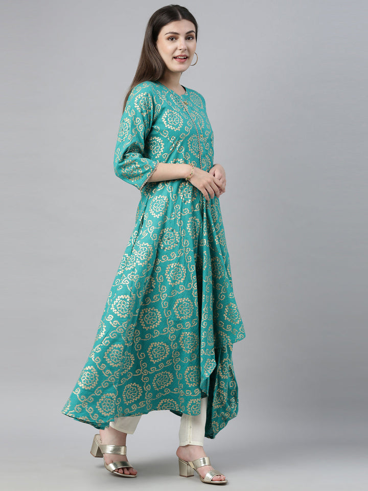 Neerus Green cotton bandhani printed kurta - side view
