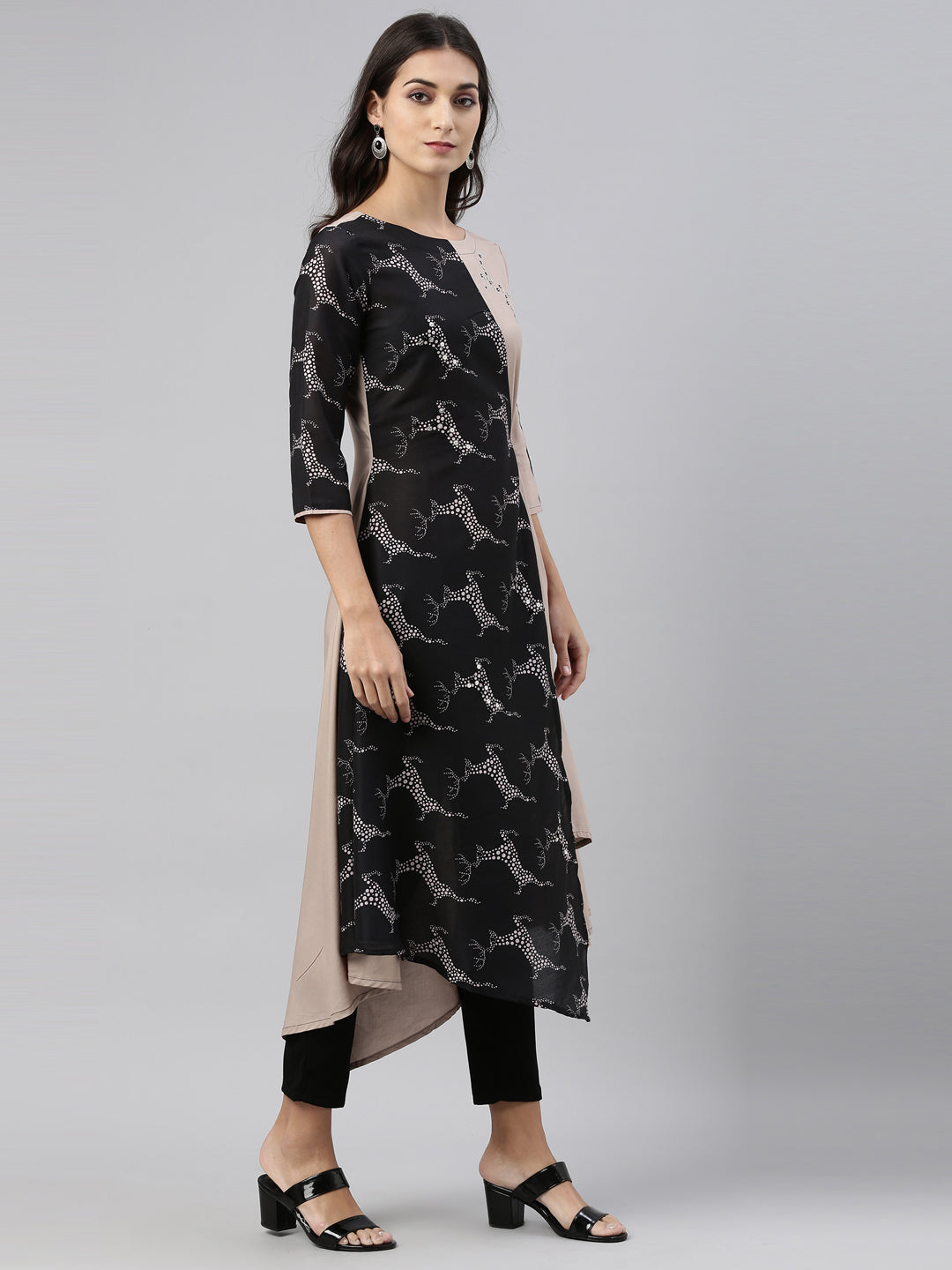 Neerus Black printed cotton straight kurti - back view