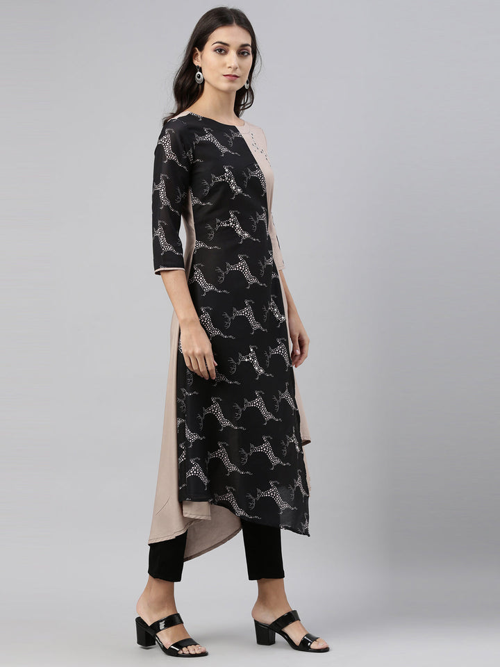 Neerus Black printed cotton straight kurti - back view