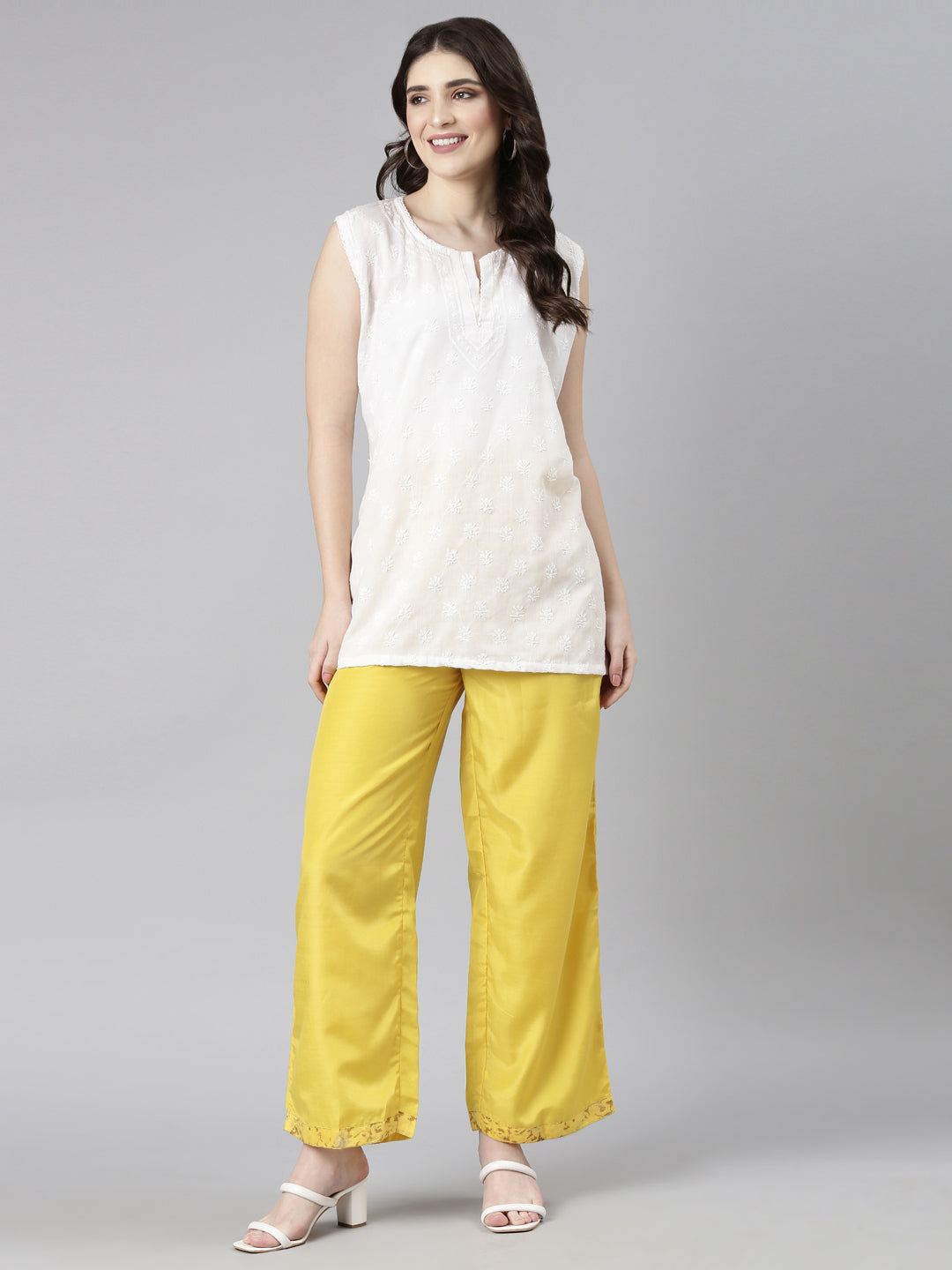 Neerus Yellow shantoon straight pant - detail view 2