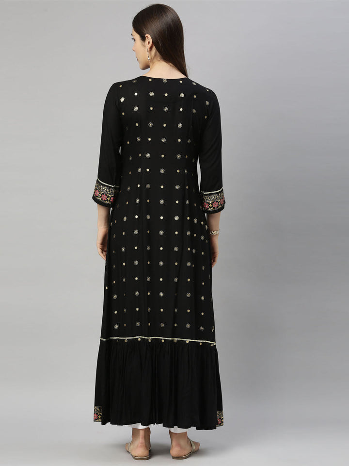 Neerus Black rayon floral printed kurti - detail view 3