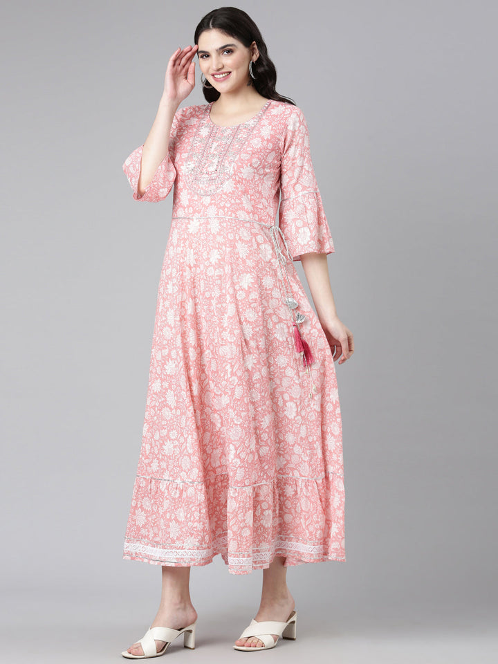 Neerus Pink Straight Casual Printed Dress