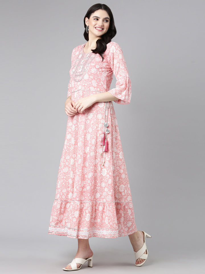 Neerus Pink Straight Casual Printed Dress