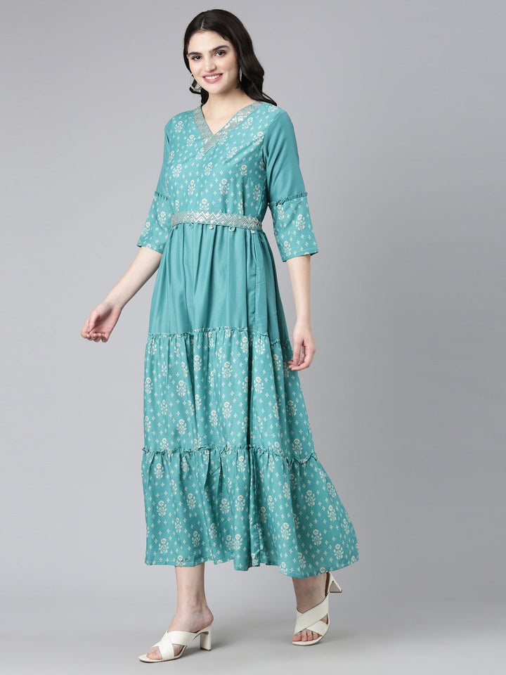 Neerus Sea Green Straight Casual Printed Dress
