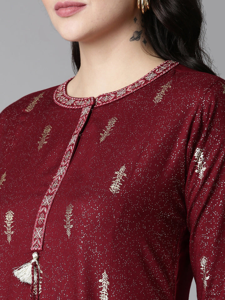 Neerus Maroon printed anarkali kurta - detail view 1