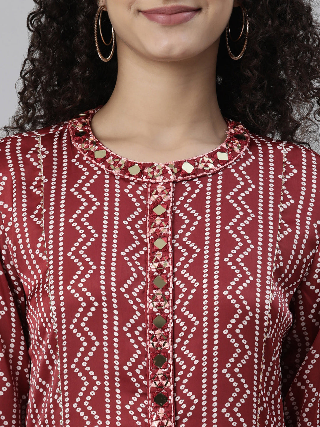 Neerus Maroon satin printed flared maxi dress - detail view 1