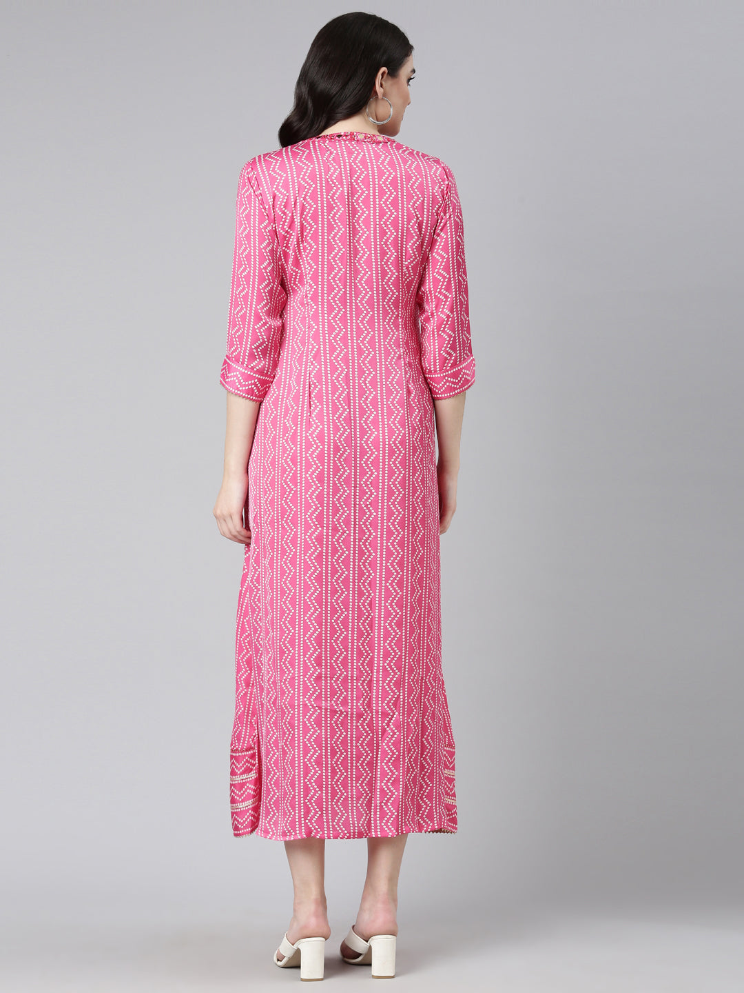 Neerus Pink satin printed straight dress - side view