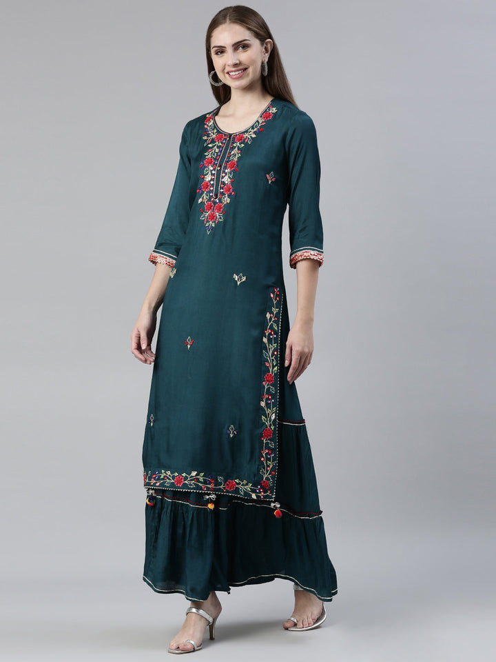 Neerus Green Shantoon Thread Embroidered Kurti - back view