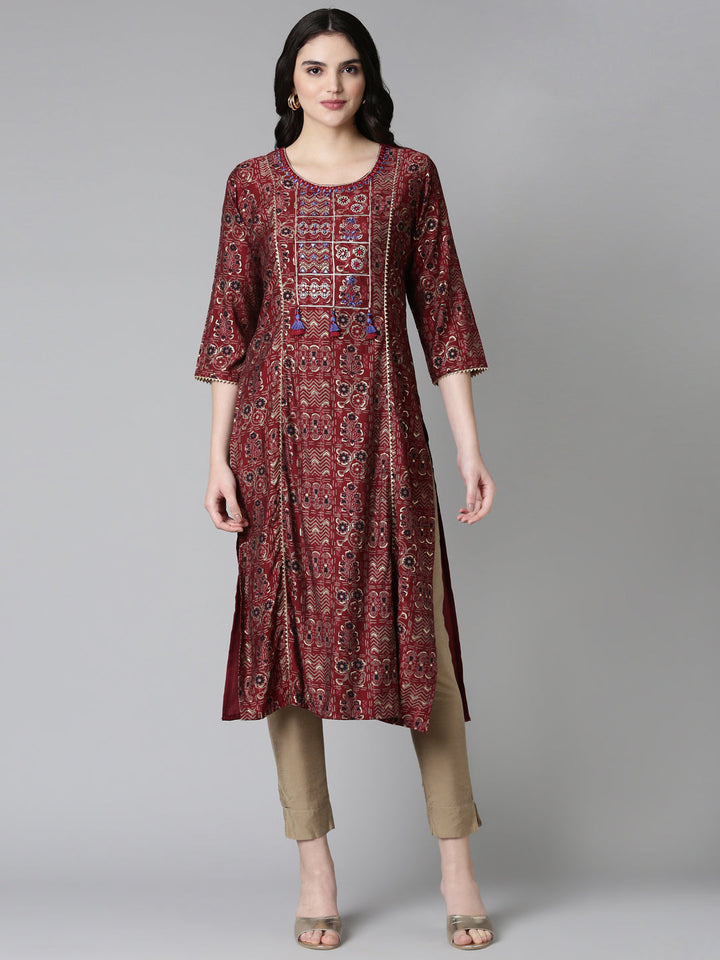 Neerus Maroon muslin printed straight kurti - front view