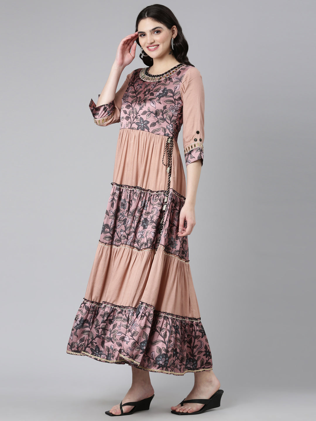 Neerus Pink muslin printed straight dress - back view