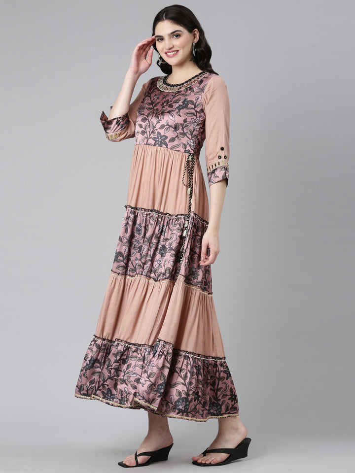 Neerus Pink muslin printed straight dress - back view