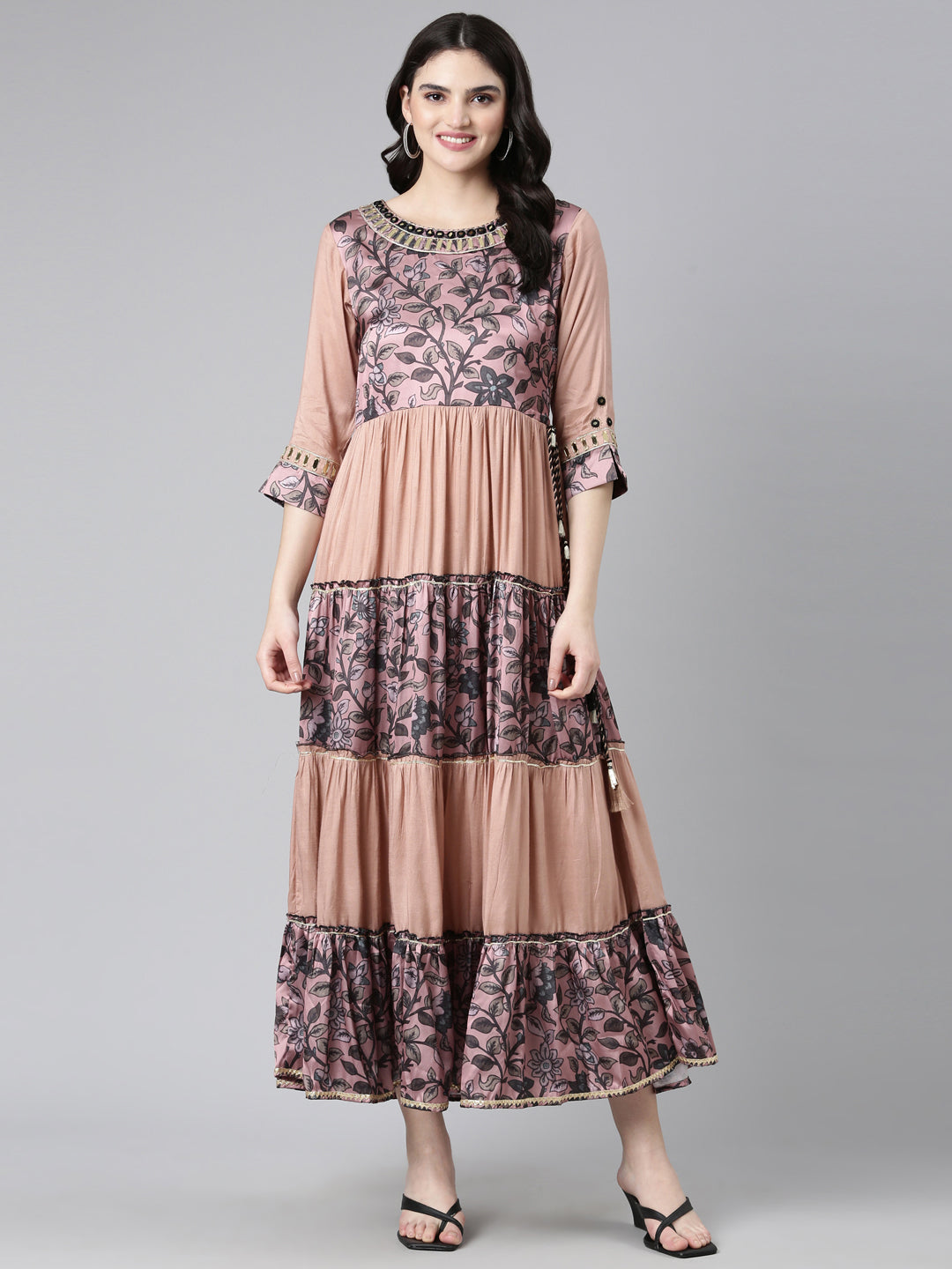 Neerus Pink muslin printed straight dress - detail view 2