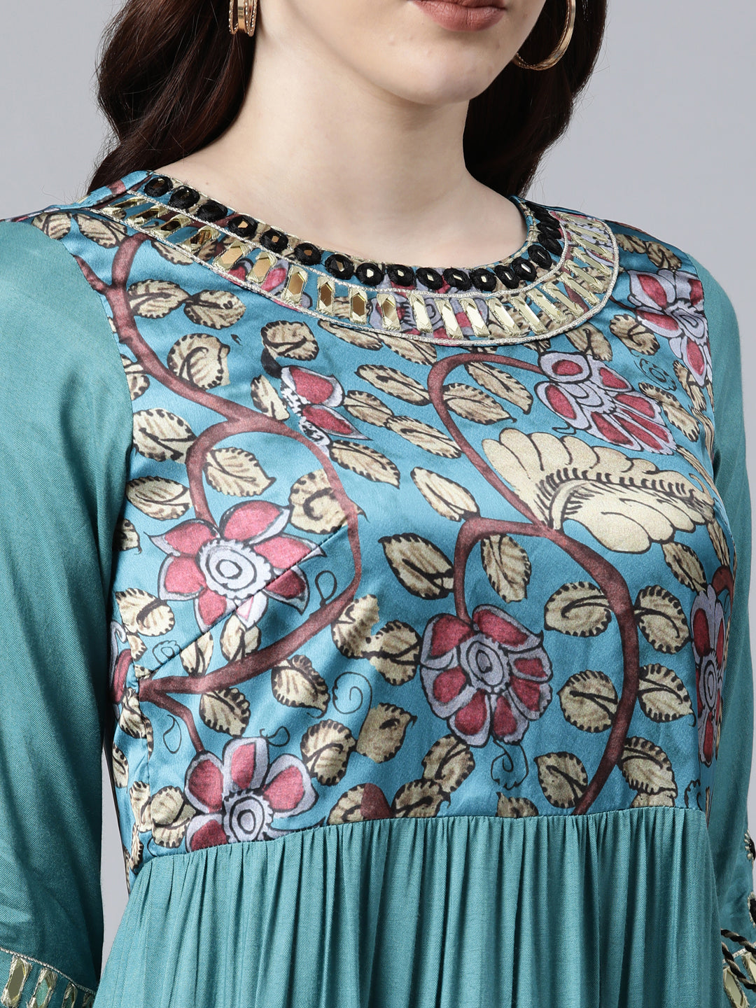 Neerus Green satin printed floral dress - detail view 1