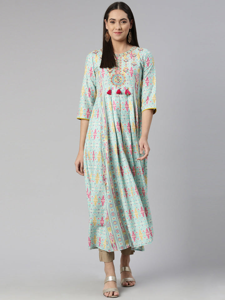 Neerus Muslin printed floral maxi dress - detail view 2