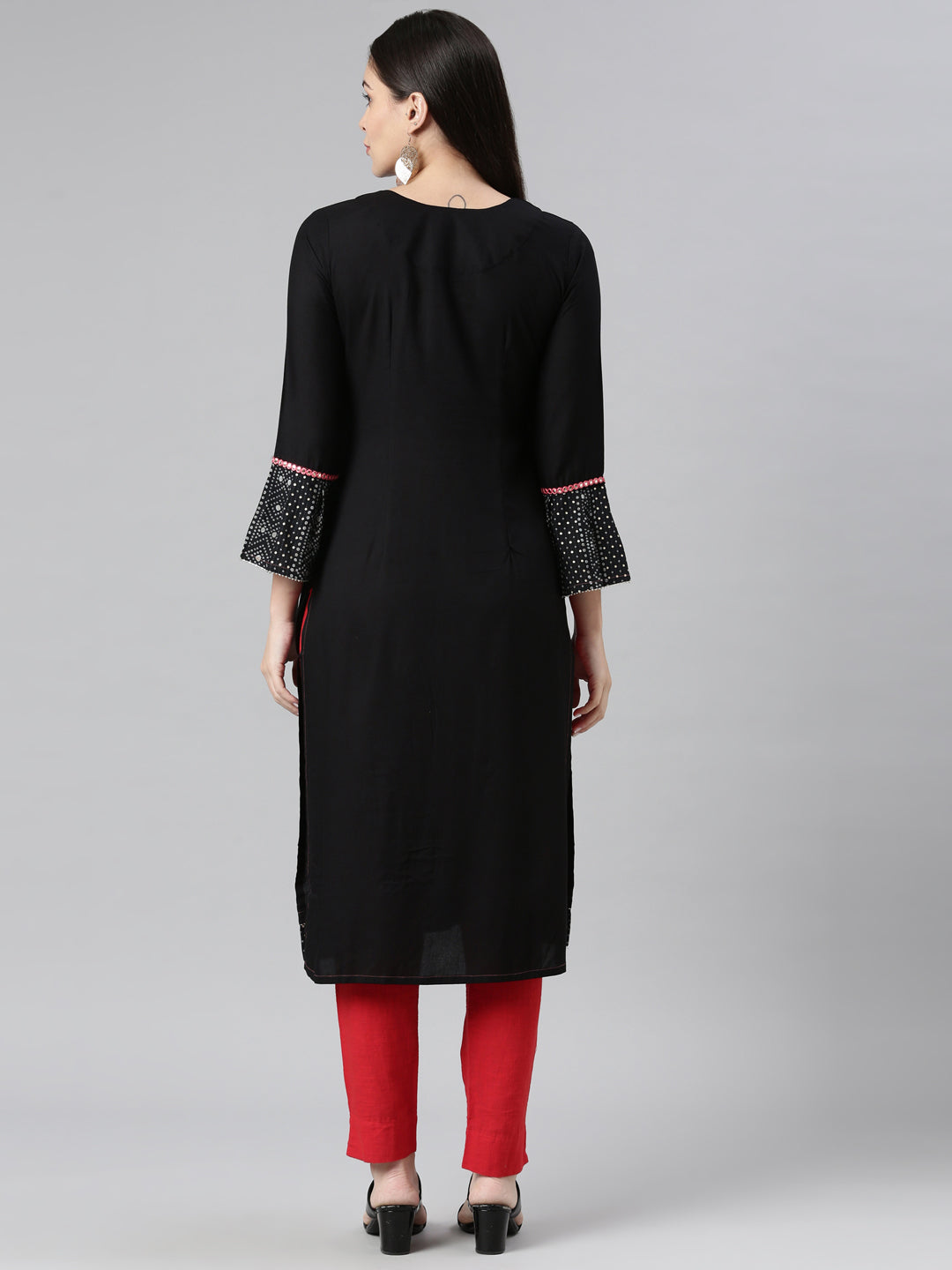 Neerus Black rayon solid kurti - side view