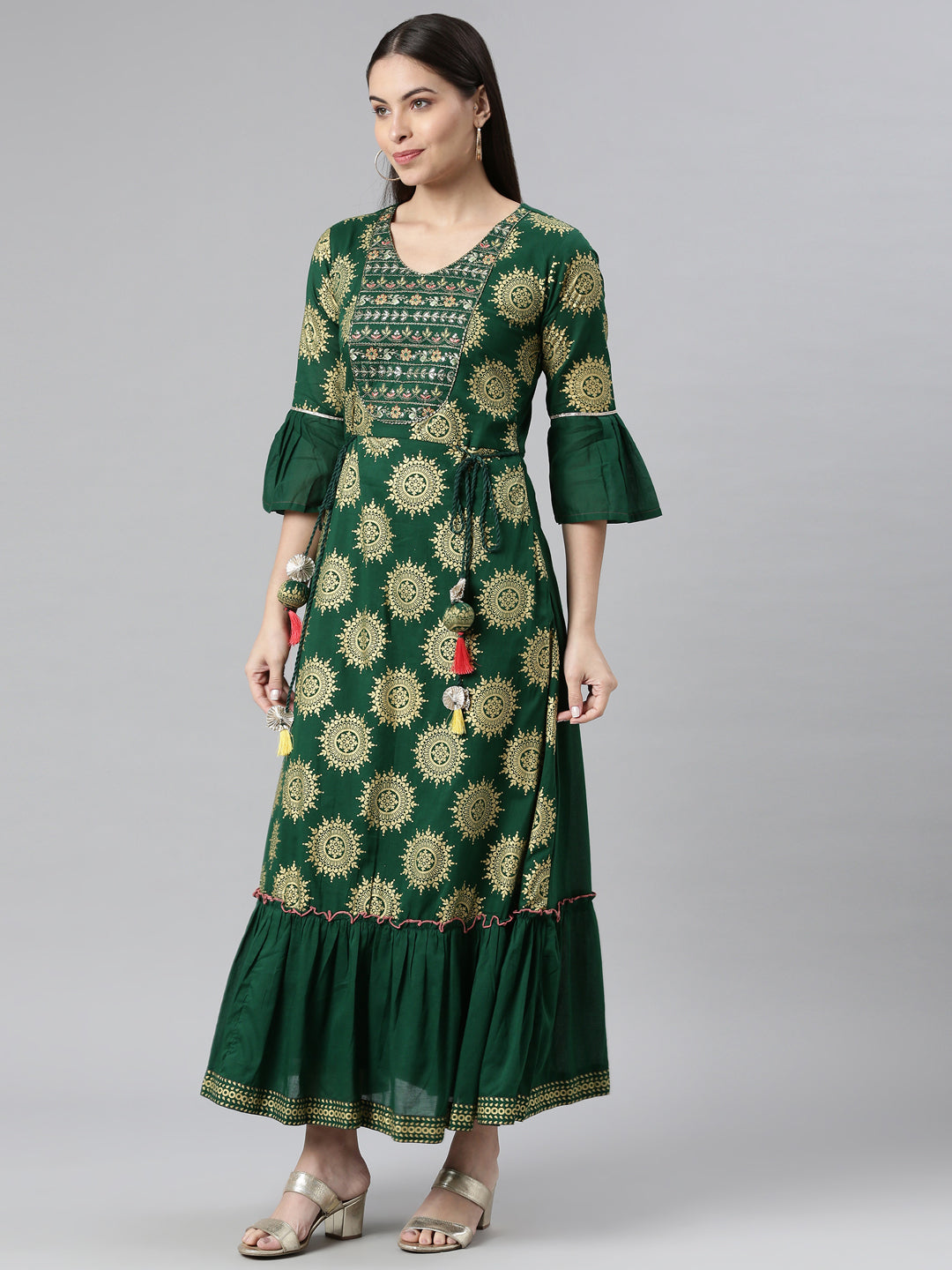 Neerus Green printed floral dress - back view